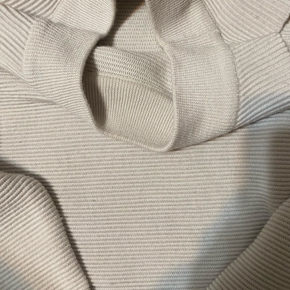 French Connection sweater - Picture 6 of 11